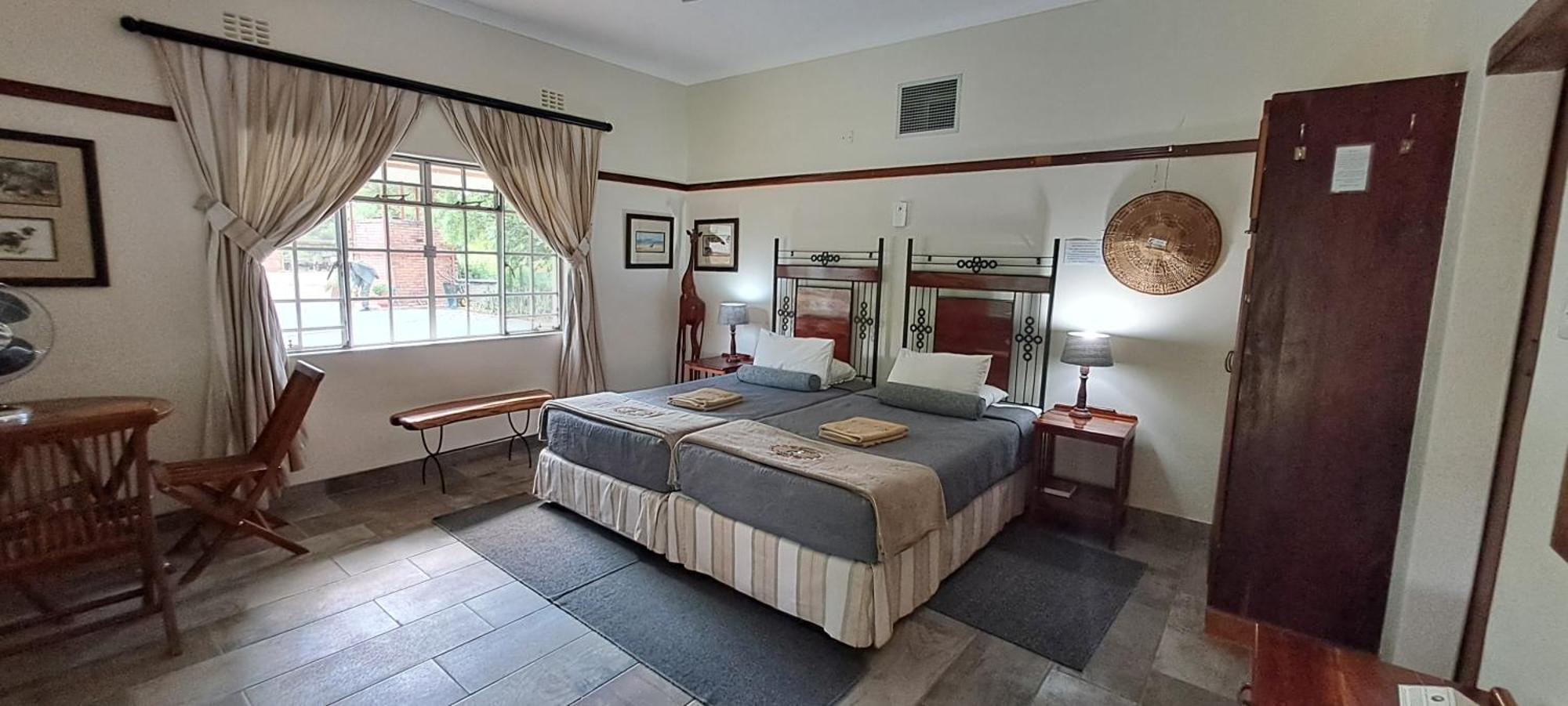 Woodlands Stop Over And Lodge Francistown Kültér fotó