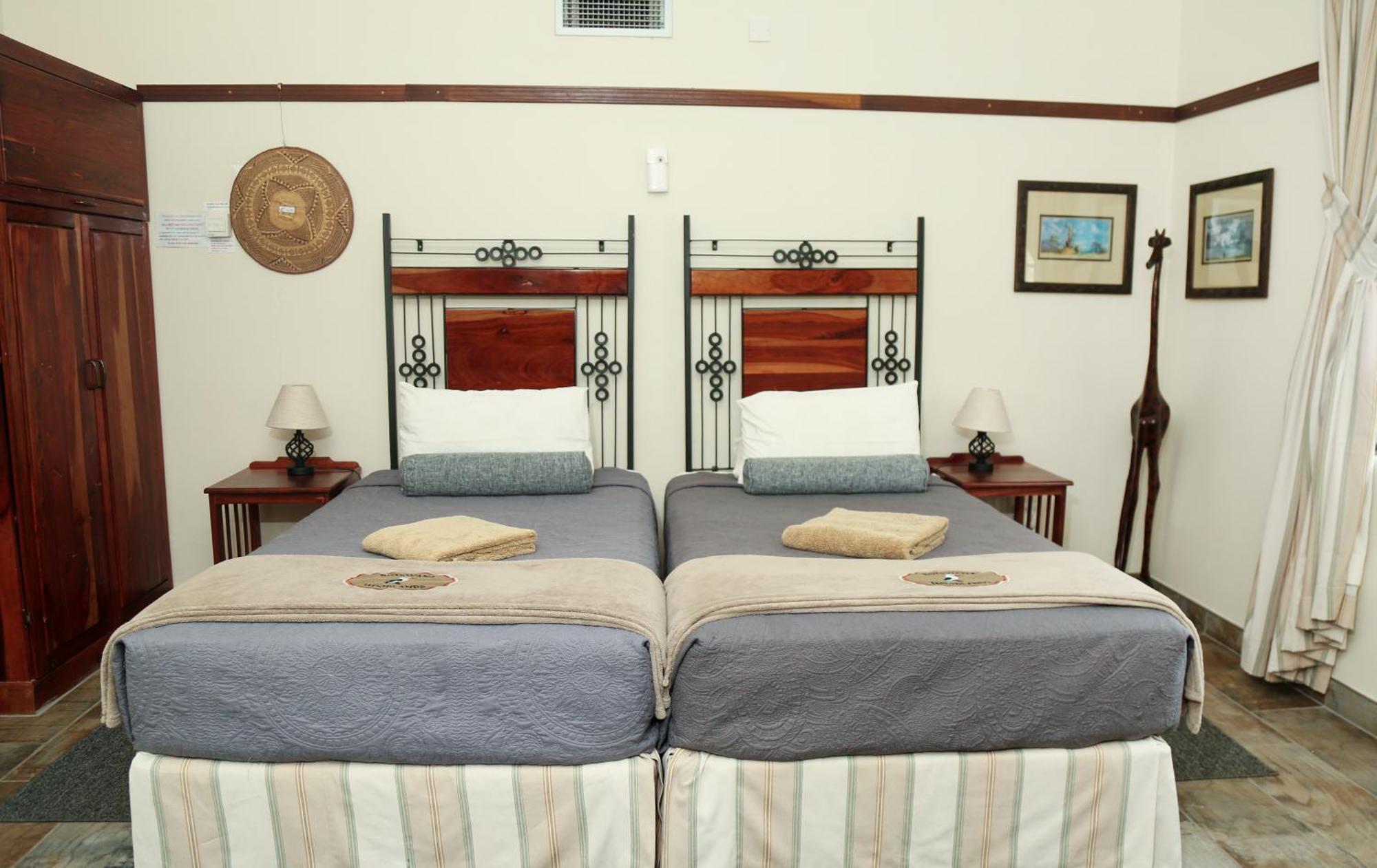Woodlands Stop Over And Lodge Francistown Kültér fotó